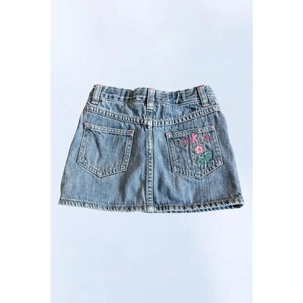 Vintage OshKosh Bgosh Girls Blue Denim Patchwork Embroidered Skort Size 5